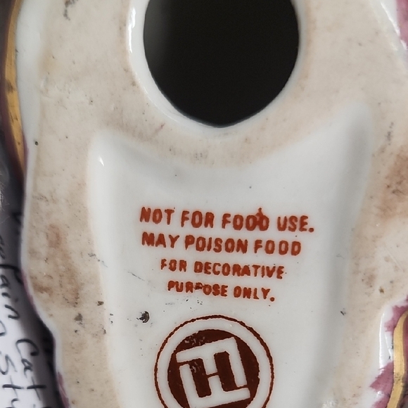 Fitz and Floyd Burgundy Floral Cat Pair - Picture 2 of 3